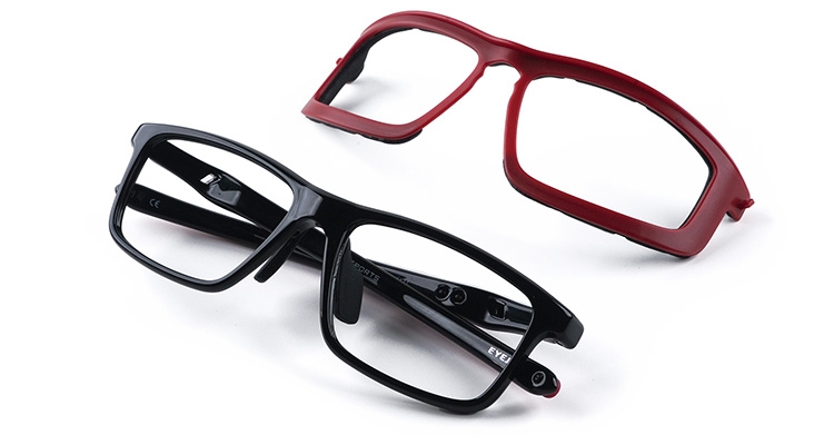 附內扣式軟墊防護片，運動時的球類撞擊或大動作時的碰撞，具有緩衝防護眼部效果