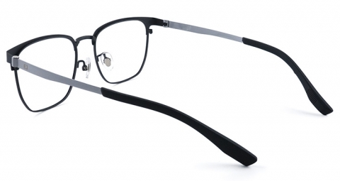 類薄鋼框設計，帶來極纖細的視覺感與極輕盈的配戴感受！