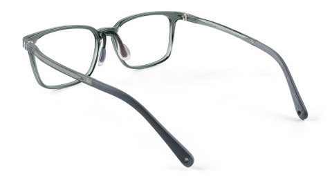 俐落的長方形框，具有一定的專業形象，並能突顯臉部線條的立體感